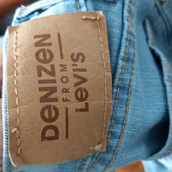 Levi's Light Blue Taper Skinny Denizen Jeans Distressed Boho Denim - Picture 8 of 9